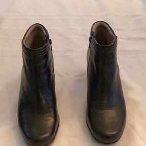 Naturalizer Ankle Boots